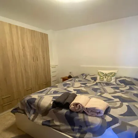 Apt. Manrey 1c - Jade 公寓